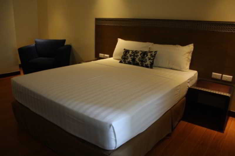 Fersal Hotel - Пуэрто-Принцеса Экстерьер фото